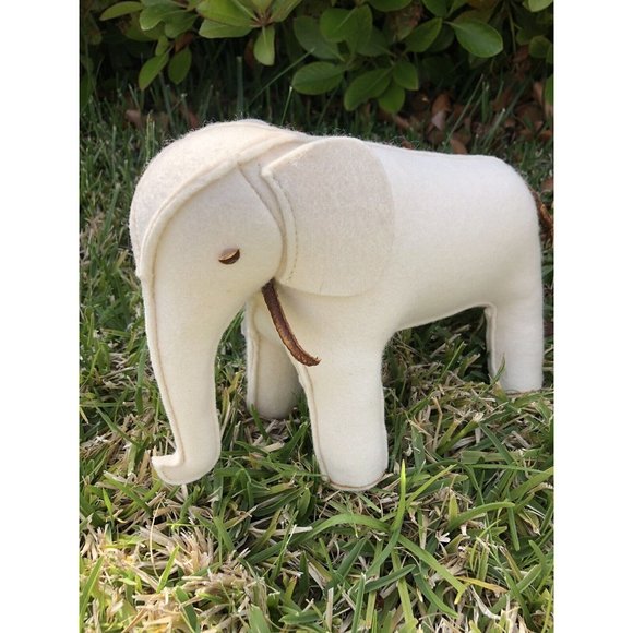 Baby Luxury Nursery Felt Animal Bookend Elephant Giraffe RH Restoration Hardware - Picture 2 of 5
